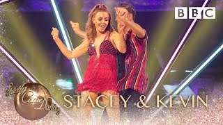 Stacey Dooley &amp; Kevin Clifton Cha Cha to &#39;Came Here for Love&#39; - BBC Strictly 2018