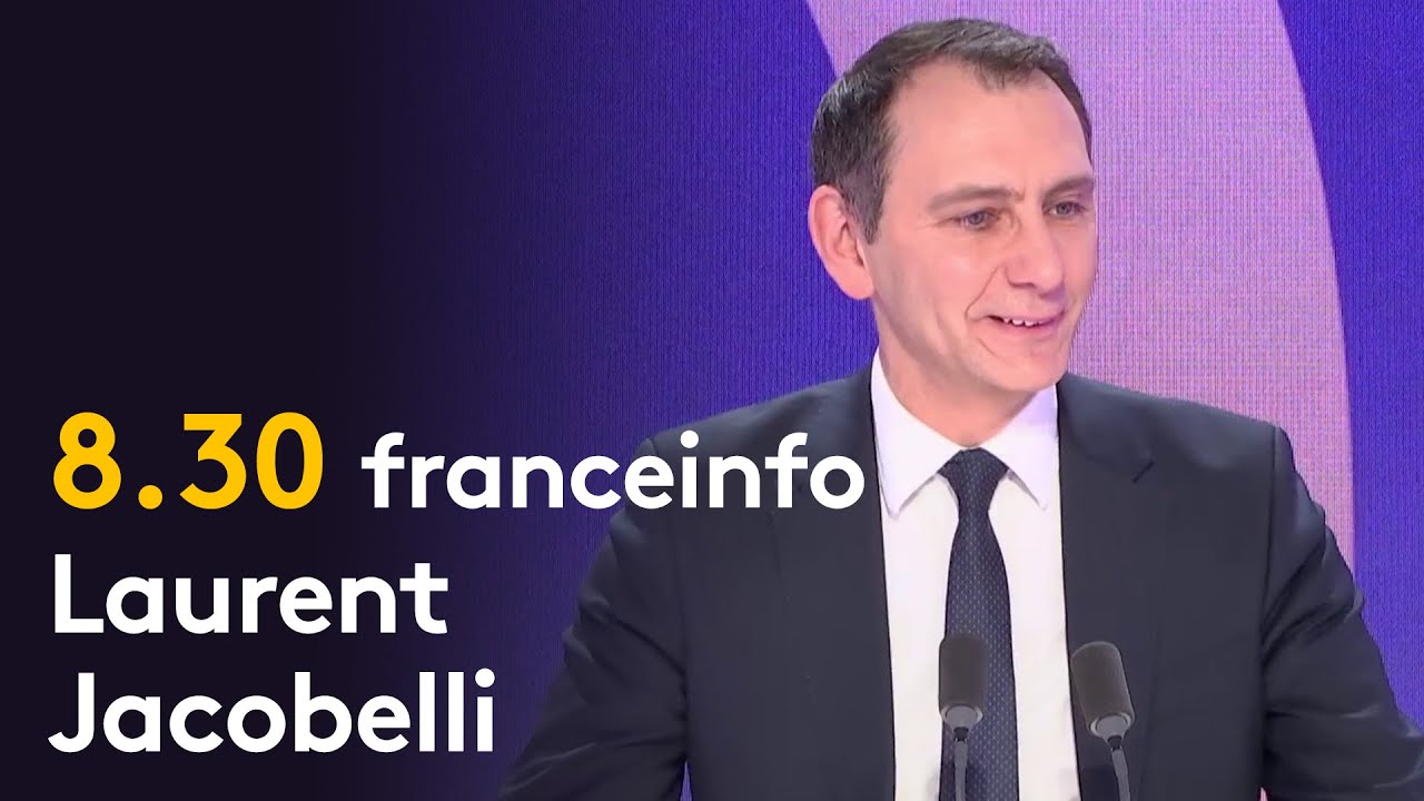 Bruno Retailleau, un "faux dur" qui ne fait que "décaler de deux ans" la régularisation