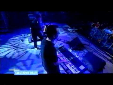 Karl Bartos - Metropolis (Electronic Beats Festival Koln 2000)