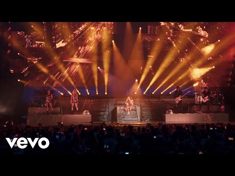 Videoclip de Vas A Recordarme (En Vivo Desde La Arena Ciudad De México) — Gloria Trevi