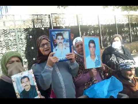 وقفة عائلات ألمختطفين أمام محكمة غليزان2013/03/20