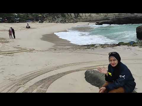 pantai klayar pacitan i love u(4)