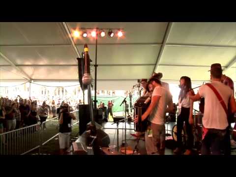 Spirit Family Reunion & Hurray for the Riff Raff ~ "I'll Find A Way" Newport Folk 2013