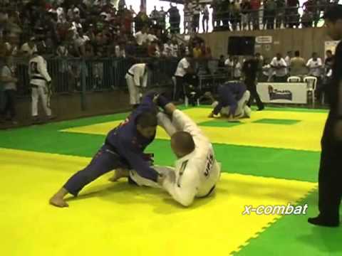 Helton Nogueira x Rafael Crisóstomo by X-COMBAT