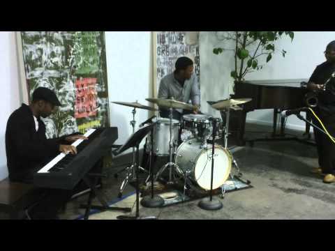 Kendrick Smith Trio 6