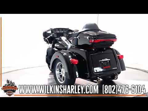 2024 Harley-Davidson FLHTCUTG Tri Glide Ultra in Vivid Black