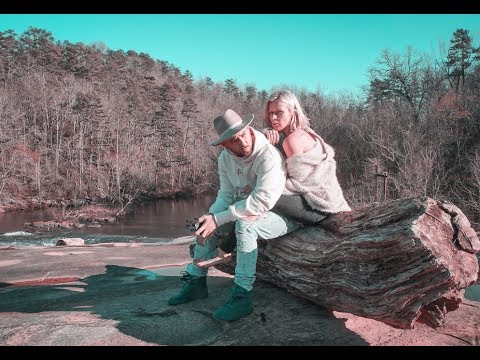 Tyler Carter - Moonshine (Official Music Video)