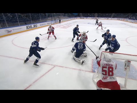 Lander scores mid-air goal from behind the net