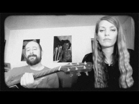 Circe Link - Downtown (Petula Clark)