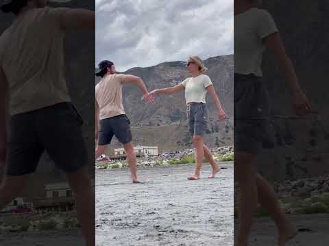 Easy wedding first dance lift idea🥰