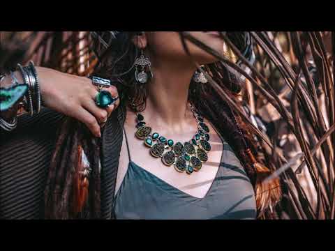 Billy Esteban & Belonoga - Janino