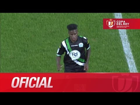 Expulsión de Ekeng en el Granada CF - Córdoba CF Copa del Rey