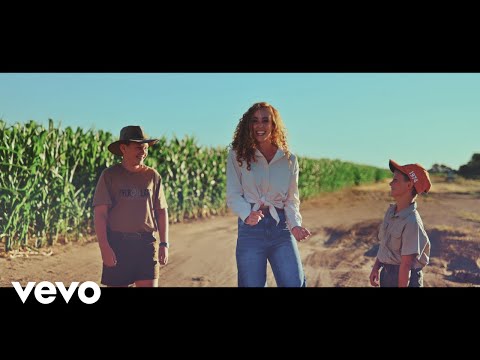 Carmen Basson - Boer In Hom (Official Music Video)