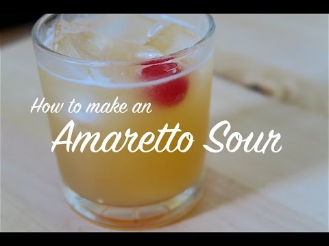 HOW TO MAKE AN AMARETTO SOUR COCKTAIL