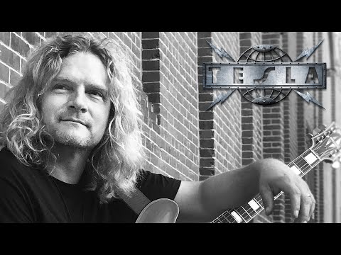 An Interview with Frank Hannon (Tesla)