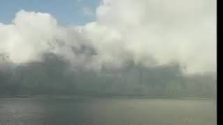 Download lagu Titiek Nur Cinta Bercabang mp3