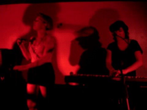 Le Corps Mince De Françoise :::: -1- ::::