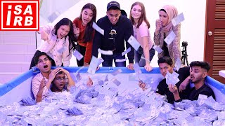 Sape yg last keluar dari kolam duit RM100,000, menang semua duit !