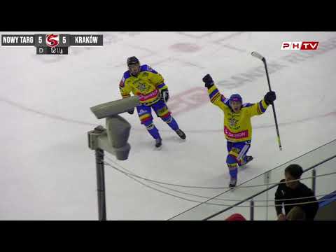 CLJ: Radość Fabiana Kapicy po bramce w dogrywce...