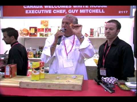 Honibe at the Fancy Food show 2009 with Chef Guy Mitchell of " Tour of the Shore "