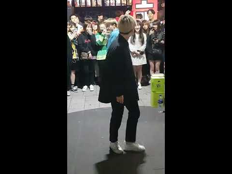 [MAXXAM] 190502 이찬욱 - Love Me Right (EXO cover) (영워니 자꾸 차눅이 눈치보고 뒤에서 몰래 춤ㅋㅋㅋㅋ)