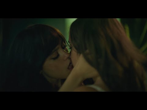 Miller's Girl Kiss scenes | Jenna Ortega and Gideon Adlon's Kissing Scene (4K) | Miller's Girl 2024