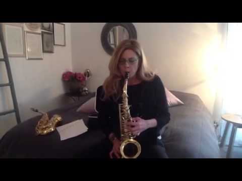 Prima lezione di sax....;););)