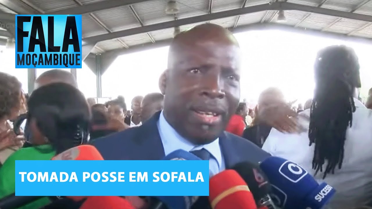 Em Sofala: André Magibire do partido RENAMO e entre os membros investidos na província @PortalFM24