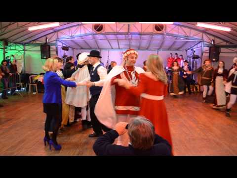 Balletto Maschere Carnevale Tronzano v.se 2013