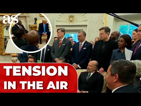 The VIRAL stare of ELON MUSK at South African president during TRUMP'S speech