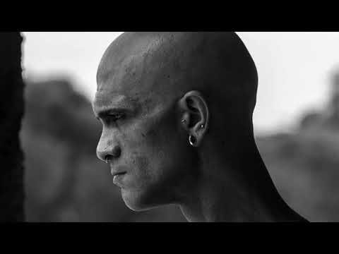 KNOCK OUT (Moreno & Walino) feat. DJ ARGENTO - Verso Questa Musica (Inedito 2008)