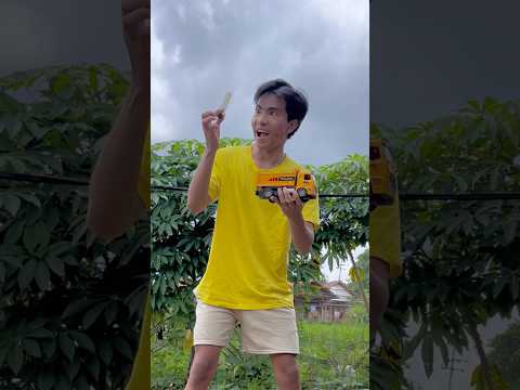 Si Kuning Nemu Truk Dikasih Petasan