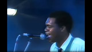 Robert Cray - Don&#39;t Touch Me (Live at The Montreux Jazz Festival, 1986)