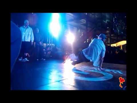 GWAVE 2013 l Round2 l 99Flava VS JapanNada