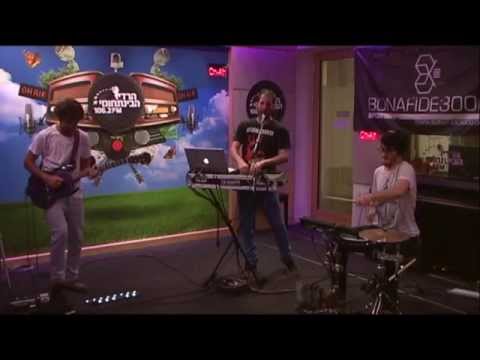 Bonafide3000 LIVE @ IDC Radio