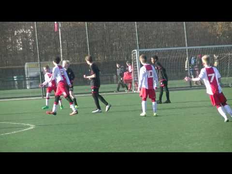 Isaiah Ahmed UVV JO12-1 - IJsselmeervogels JO12-1 2de helft (5-0)