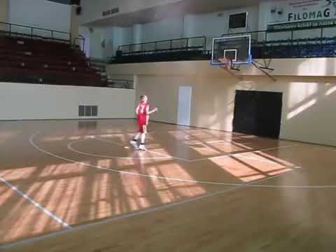 Szymon i Nataniel rzucają za 3