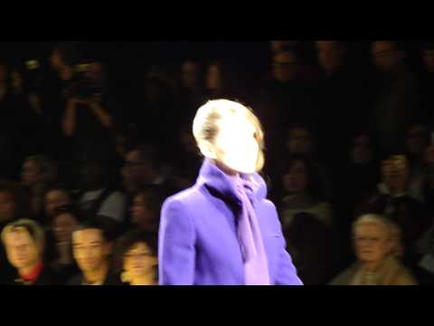 Milan Fashion Week Woman: Enrico Coveri F/W 2010-2011 (I)
