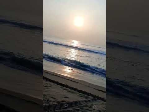 Amazing Sea waves under sunset | nature is speaking 🔊 #shorts #parakaparkasong #jabeenskitchen2o