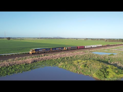 1MP2 Pacific National Freight Train With Containers & Steel Wagons (16/10/2022) - PoathTV Railways