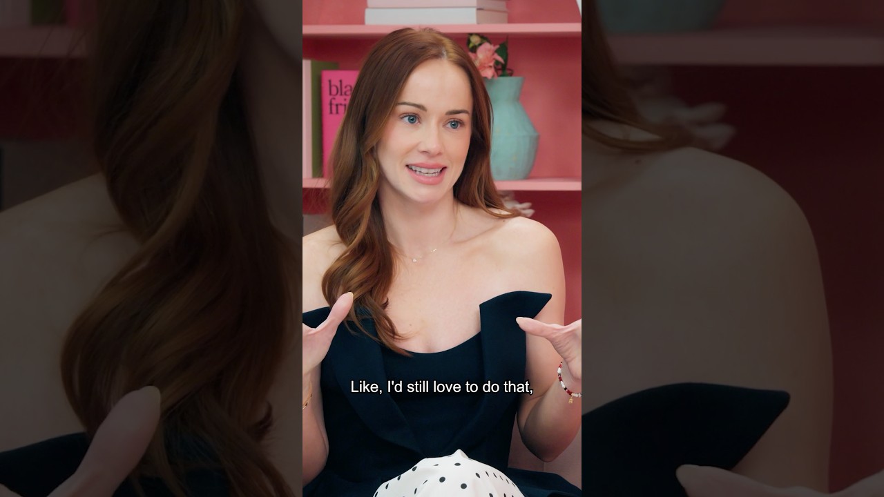 Whitney Leavitt wants to fight the patriarchy. #ziwe #whitneyleavitt #comedyshorts #momtok #funny