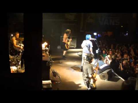 download lagu mp3 mp4 Nofx Barcelona 2011, download lagu Nofx Barcelona 2011 gratis, unduh video klip Nofx Barcelona 2011