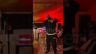 Patron - Taviz Yok - Vodafone Freezone Evde Napiiim Konseri