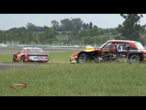 TC Pista Entrerriano 2017. Final Autódromo Ciudad de Paraná. Crash