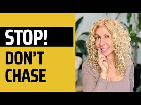 7 Mistakes Men MUST AVOID When She Ignores You