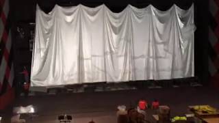 Construction Time-Lapse:  Marcus UltraScreen Raising