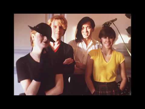 Human League intro Sound of the crowd  Live 1982