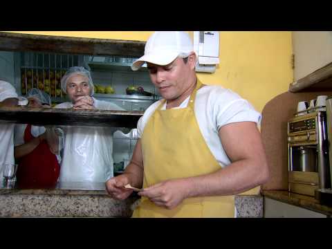 20 funcionários de um restaurante ganham juntos na loteria depois de fazerem bolão