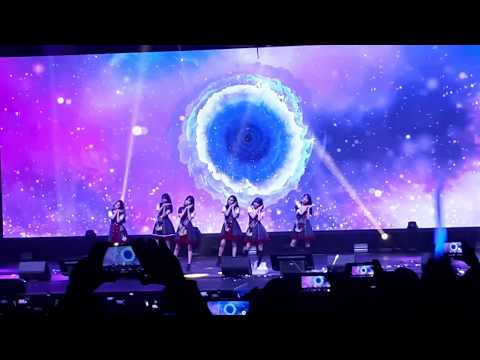 180826 Season of GFRIEND in MANILA concert  - Time for the moon night (fancam)