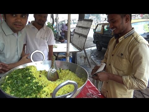 Hard Working Young Man Selling Poha Pulao @ 12 rs Per Plate | Street Food Mumbai Video